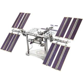 Metal Earth Fascinations Premium Series International Space Station 3D Metal Model Kit