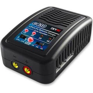SkyRc E430 LiPo/Life Afbalanceringslader 2-4S 220V