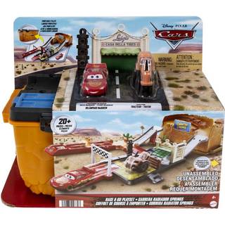 Disney Cars Race & Go legesæt - racerbane med Lynet McQueen