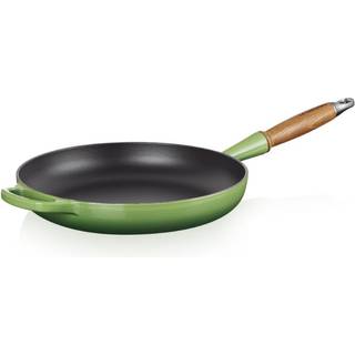Le Creuset Signature støbejern stegepande med træhåndtag Ø28 cm bamboo green