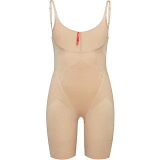 SPANXshape Usynlig Åben Bryst Midt-Lår SparkedragtStor