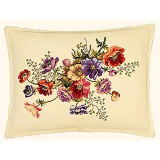 Broderikit Pude Franske anemoner Broderikit med et fint Eva Rosenstand anemonemotiv Lav din helt egen pude med dette nydelige kit Den færdige pude måler 35 x 45 cm.