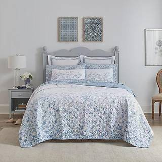 Laura Ashley Home - Queen Quilt Set Reversible Cotton Bedding With Matching Shams Pre -Washed Home Decor for ?get bl?dhed (Flora Blue Queen)