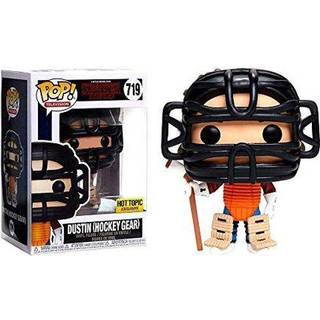 Funko Pop! Television #719 Stranger Things Dustin i hockeyudstyr - Hot Topic eksklusiv