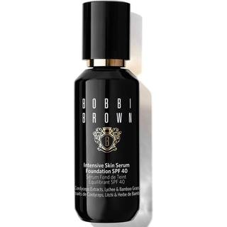 Bobbi Brown Make-up Foundation Intensive Skin Serum Foundation SPF 40 Sand 30 ml (17.567,00 kr / 1 l) - 30 ml