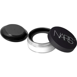 NARS Ansigtsmakeup Powder Light Reflecting Loose Setting Powder Crystal 11 g (25.545,00 kr / 1 kg) - 11 g