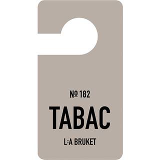 La Bruket At leve Duft i rummet No. 182 Fragrance Tag Tabac 1 Stk. (180,00 kr / 1 stk.) - 1 Stk.