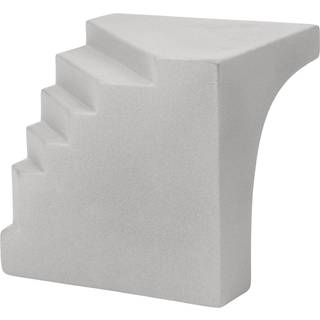 Kristina Dam Studio Stair Skulptur Grå