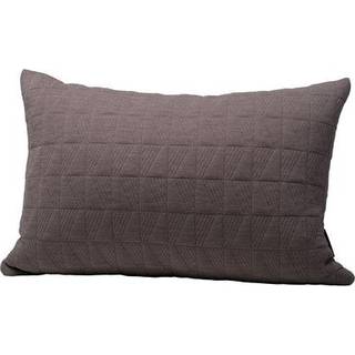 Fritz Hansen - AJ Cushion Trapez - Earth Brown 60x40cm - Pyntepuder og pudebetræk - Arne Jacobsen - Brun