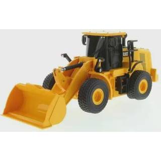 Carrera 1:35 RC CAT 950M Wheel Loader (B/O)