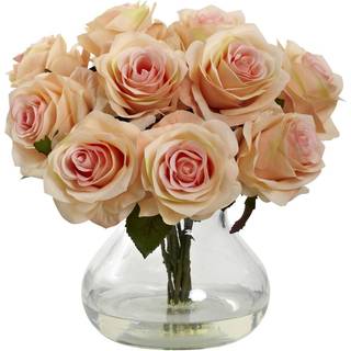 Næsten naturlig rosekunstig arrangement med vase