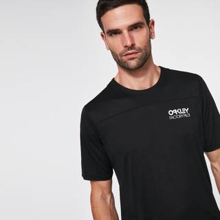 Cascade Trail Tee M Red Line (M)