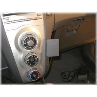 Toyota Yaris 06-11, Vinklad