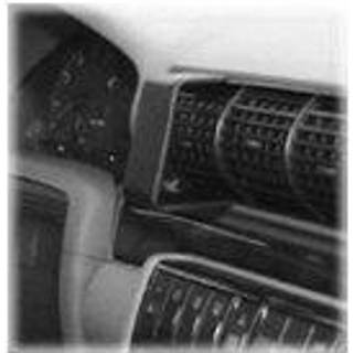 Audi A4 95-01, Centrerad