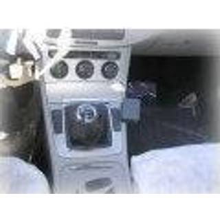 Volkswagen Passat 05-14, Konsol