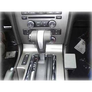 Ford Mustang 10-14, Konsol