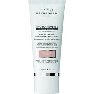 Institut Esthederm Photo Reverse Protective Anti-Dark Spots Tinted Face Care Beskyttende creme mod mørke pigmentpletter Høj solbeskyttelse Skygge Ligh - 50 ml