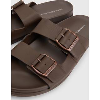 ELEVATED LEATHER BUCKLE SANDAL