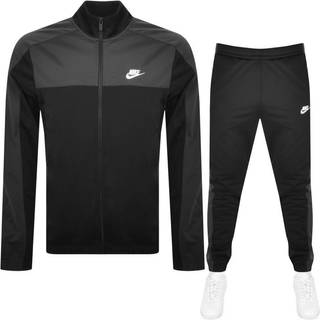 Nike Tracksuit Black