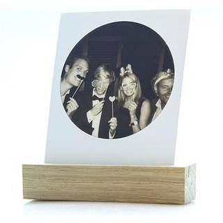 Focus Picture Stand Oak Medium Medium