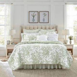 Laura Ashley - Twin Quilt Set Reversible Cotton Bedding With Matching Sham Lightweight Home Decor for All Seasons (Bedford Green/Off -White Twin)
