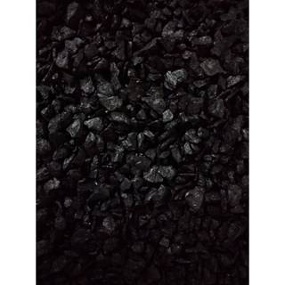 Akvariegrus sort 2-5 mm 10 kg.