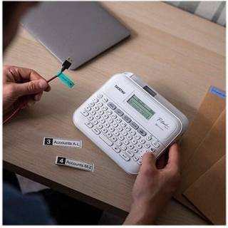 Brother P-Touch - labelmaker - B/W - thermal transfer