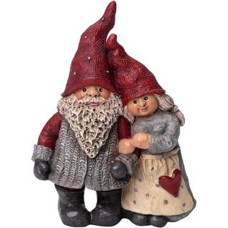 Nissemor Stina og nissefar Håkan krammer