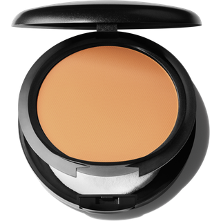 MAC Studio Fix Powder Plus Foundation 15 gr. - C8