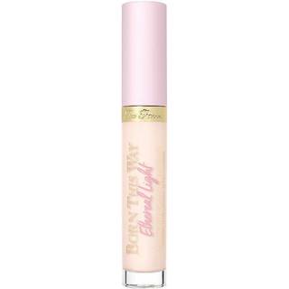Too Faced - Born This Way Ethereal Light Concealer - Concealer - Born This Way Light Concealer Sugar - For Women - Beige