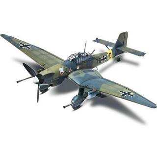 Revell Stuka Ju 87G-1 Tank Buster Plastic Model Kit 144 m?neder til 1188 m?neder klar Gr?