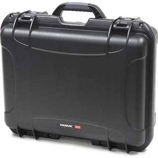 Nanuk Case 930 with partition wall black