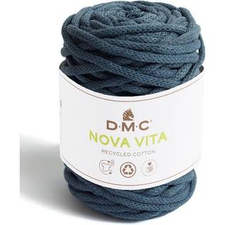 DMC Nova Vita 12 0076 Indhold: 80% Genanvendt bomuld, 20% polyester Vægt/længde:250 g = ca. 55 m Anbefalede pinde:12 mm Strikkefasthed: 10 cm x 10 cm = 6 m x 10 r Kan vaskes skånsom maskinvask, max. 30ºC / Tørres fladt.