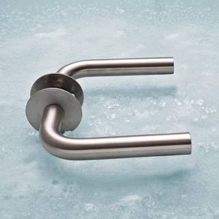 Assa Abloy Ruko-Line Dørgreb L-form 19 mm - m/roset D:32-85mm