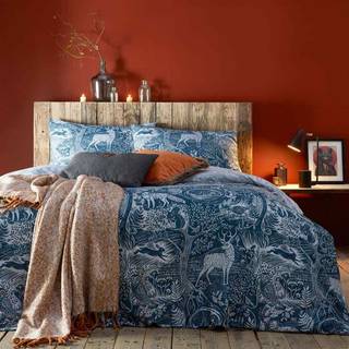 Furn furn. Midnight Blue Winter Woods Animal Reversible Christmas Duvet Cover and Pillowcase Set