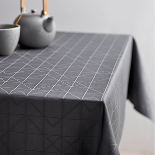Økologisk Damaskdug fra SØDAHL - REFINED GREY 140x270 cm.