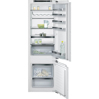 Integrerbart køle-/fryseskab 177.2 x 55.8 cm fladhængsel med dæmpet lukning (soft close) - Siemens iQ500 - KI87SSDE0