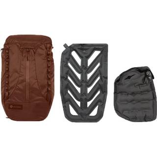 Wandrd Folding backpack VEER Rust 18 L with inflatable back cushion + Camera Cube rust