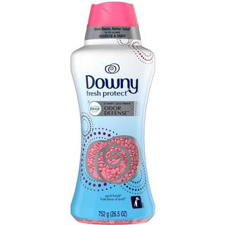 Downy Fresh Protect vasker du duftforst?rkerperler til vaskemaskine med Febreze lugtforsvar