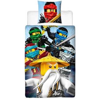Ninjago sengetøj 140x200 cm - Master Wu - Ninjago lego sengetøj børn - 2 i 1 design - Sengesæt i 100% bomuld
