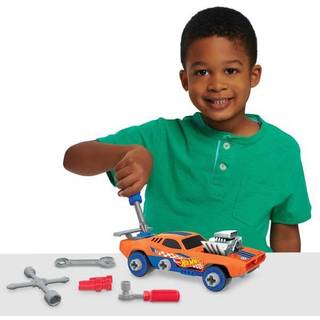 Hot Wheels Ready-to-Race Car Builder Set Rodger Dodger 29-Piece Preteny Play Vehicle Set Kids Toys for Ages 3 Up by Just Play