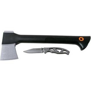 Økse og kniv Fiskars A6