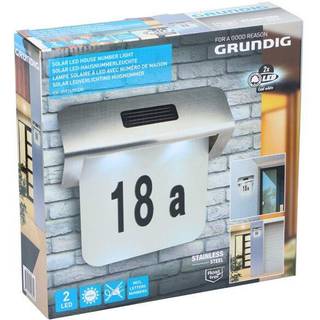Grundig Solcelledrevet Husnummerskilt: Tydelig og Miljøvenlig Belysning for Dit Hjem