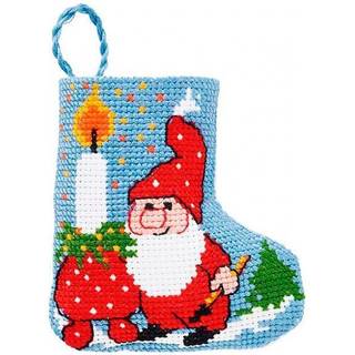 Broderikit Nisse & lys Julestrømpe Broderikit med et fint julemotiv Lav din helt egen julestrømpe med dette nydelige kit Det færdige broderi måler7 x 8 cm.