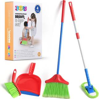Play22 Kids Cleaning Set 4 Piece - Toy Cleaning Set Inkluderer Broom Mop Brush Dust Pan - Toy Kitchen Toddler Cleaning Set er en dejlig legetøjsg