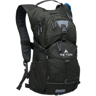 Teton Sports Oasis 22L Hydration Pack med gratis 3-liters vandbl?re; Den perfekte rygs?k til vandreture i l?bet af cykling eller pendling