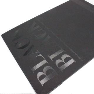 Fabriano tegneblok med sorte ark A4 (210×297 mm), 20 ark, gramvægt 300.