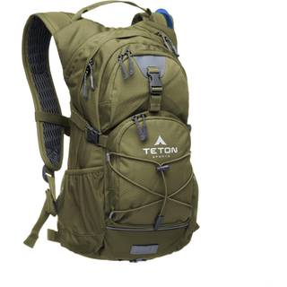 Teton Sports Oasis 22L Hydration Pack med gratis 3-liters vandbl?re; Den perfekte rygs?k til vandreture med at k?re cykling eller pendle Olive 3L
