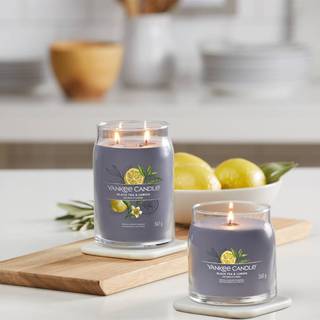 Yankee Candle Rumdufte Duftende stearinlys Black Tea & Lemon 567 g (316,00 kr / 1 kg) - 567 g