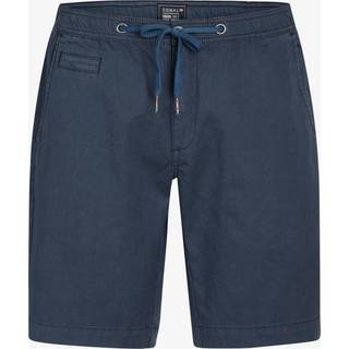 Alex Pull on +
